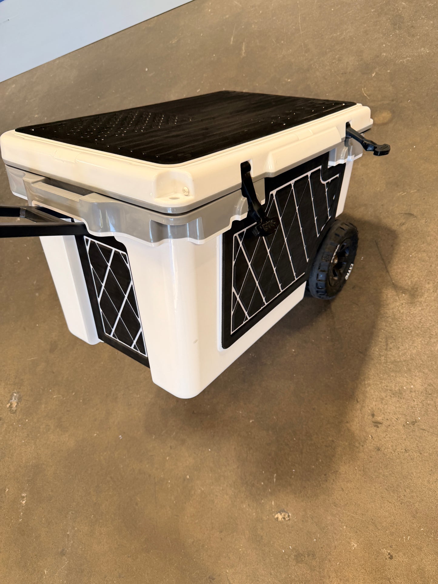 diamond pattern eva foam yeti cooler